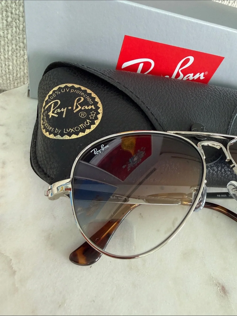 Brand New Ray-Ban Aviator Max Silver Sunglasses with Gradient Grey Lenses